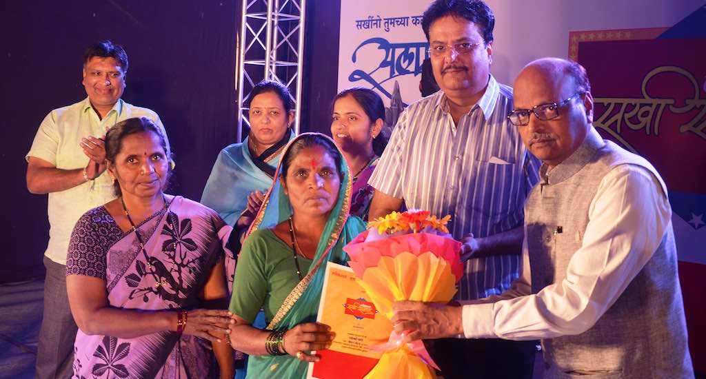 Rahibai being felicitated for her contribution in saving native crops.